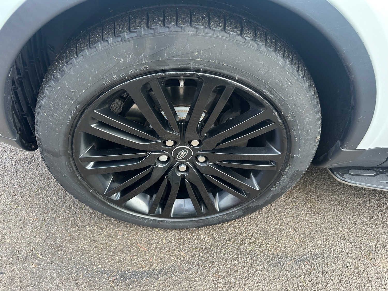 Used Land Rover Discovery 2018 for sale - 76402376: Photo 19