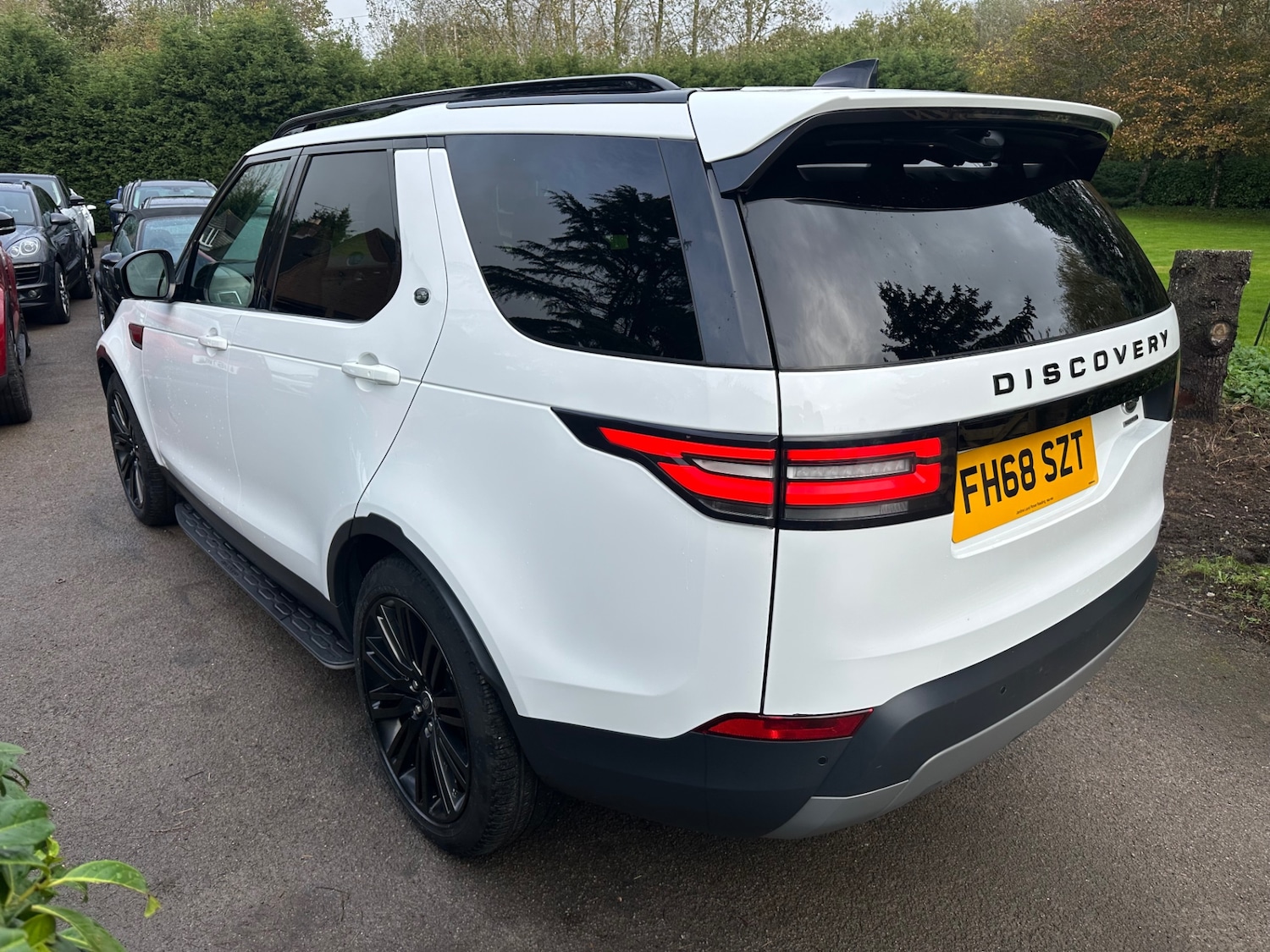 Used Land Rover Discovery 2018 for sale - 76402376: Photo 6