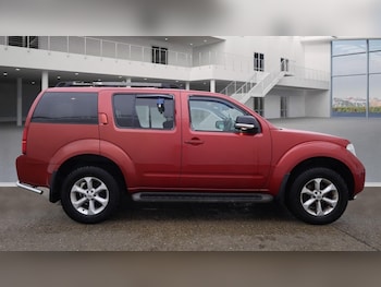 Used Nissan Pathfinder 2009 for sale - 76127630: Photo 4