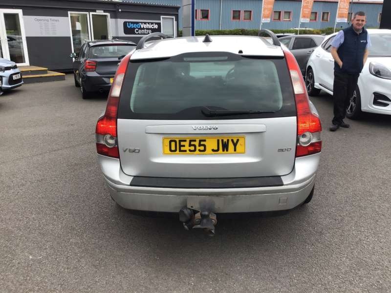 Used Volvo V50 2005 for sale - 78169081: Photo 5