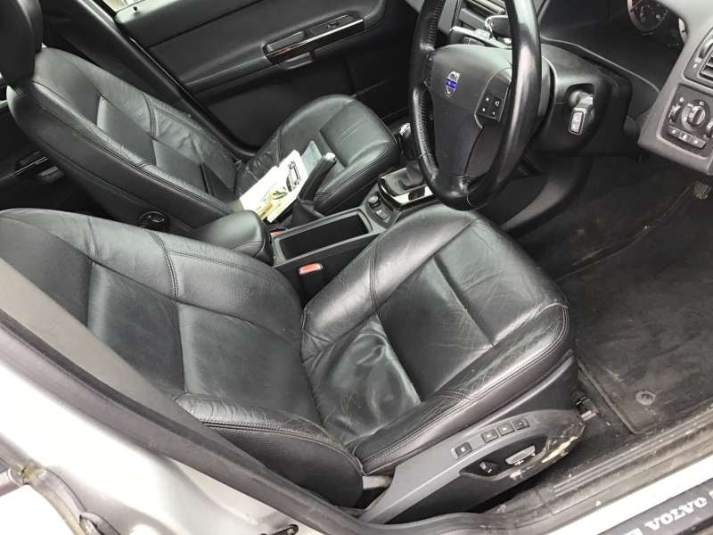 Used Volvo V50 2005 for sale - 78169081: Photo 9