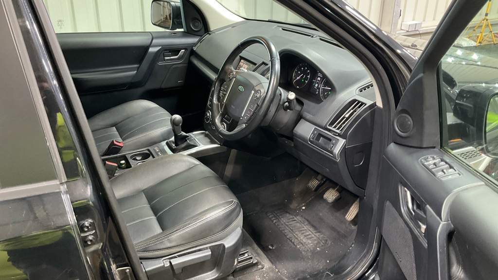 Used Land Rover Freelander 2013 for sale - 76982609: Photo 14