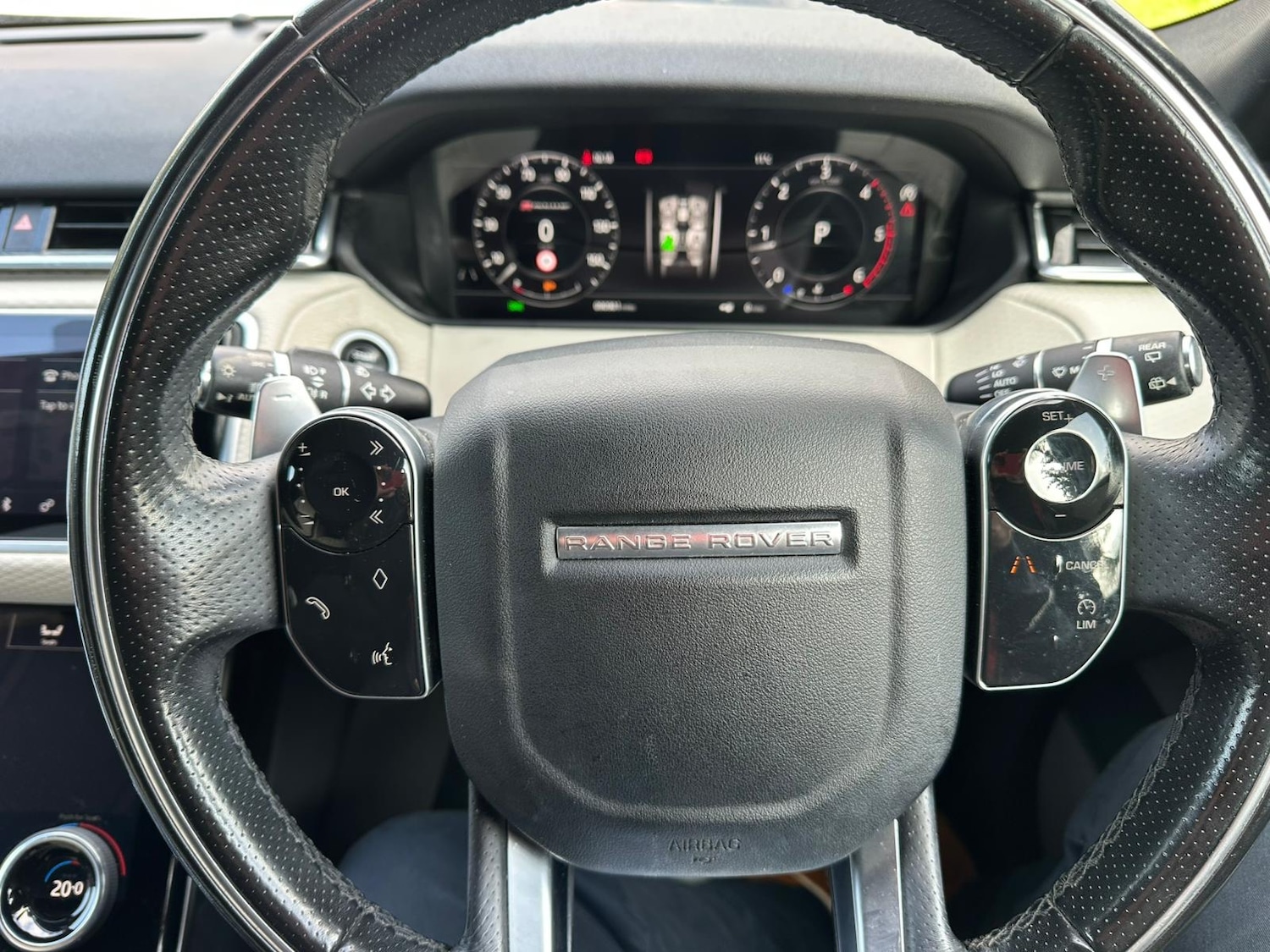 Used Land Rover Range Rover Velar 2018 for sale - 77379501: Photo 18