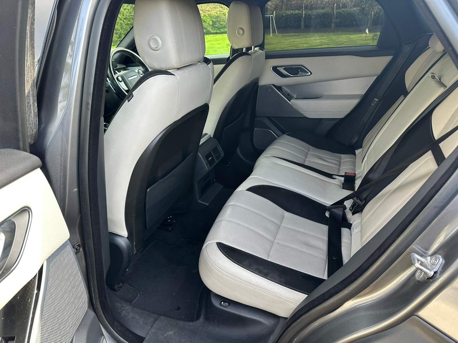 Used Land Rover Range Rover Velar 2018 for sale - 77379501: Photo 35