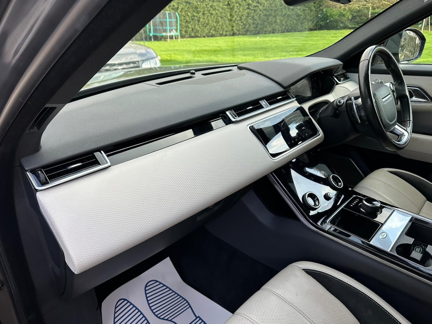 Used Land Rover Range Rover Velar 2018 for sale - 77379501: Photo 38