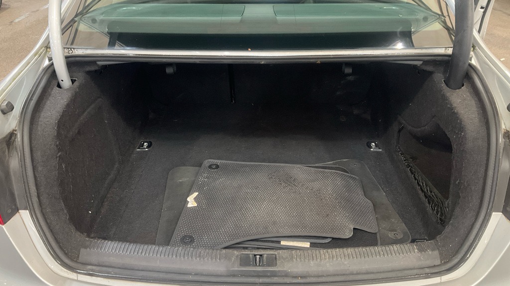 Used Audi A4 2010 for sale - 77361221: Photo 11