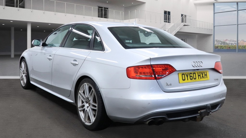 Used Audi A4 2010 for sale - 77361221: Photo 4