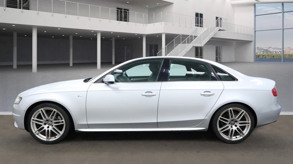 Used Audi A4 2010 for sale - 77361221: Photo 6