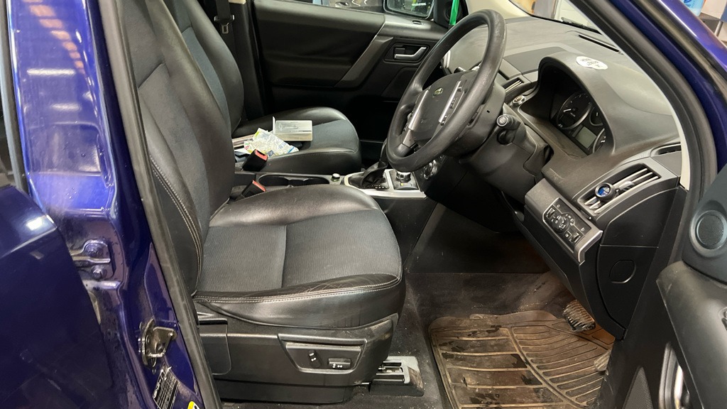 Used Land Rover Freelander 2010 for sale - 76127700: Photo 10