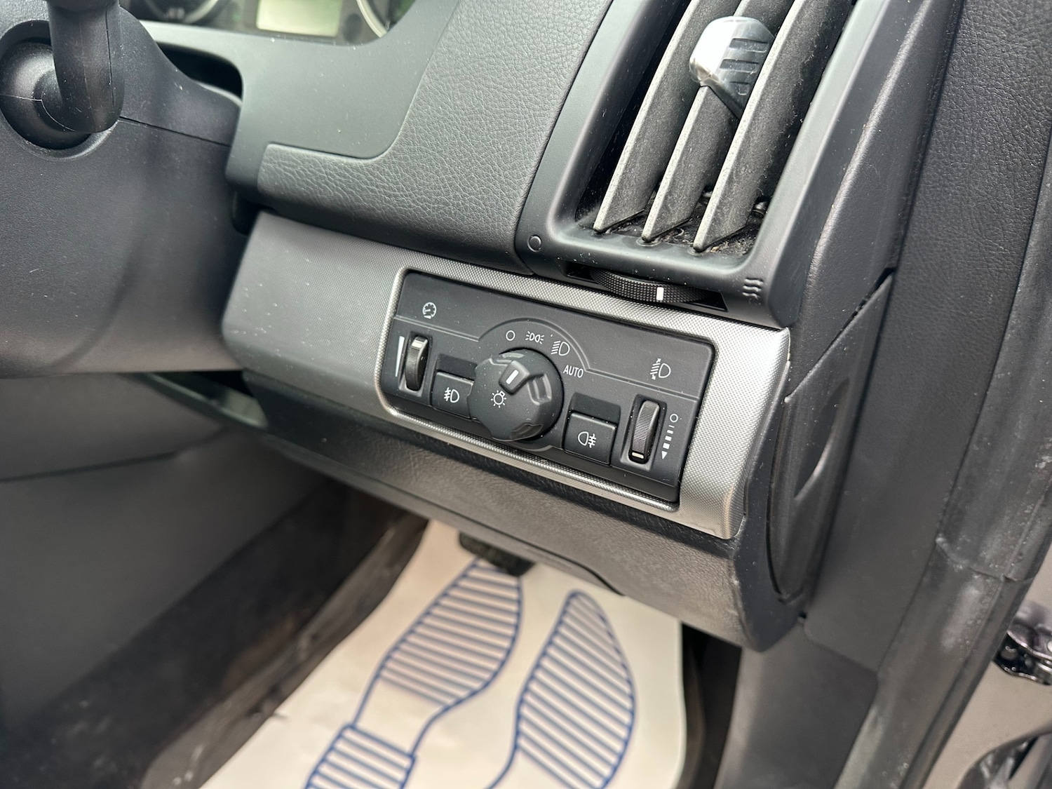 Used Land Rover Freelander 2012 for sale - 76616103: Photo 16