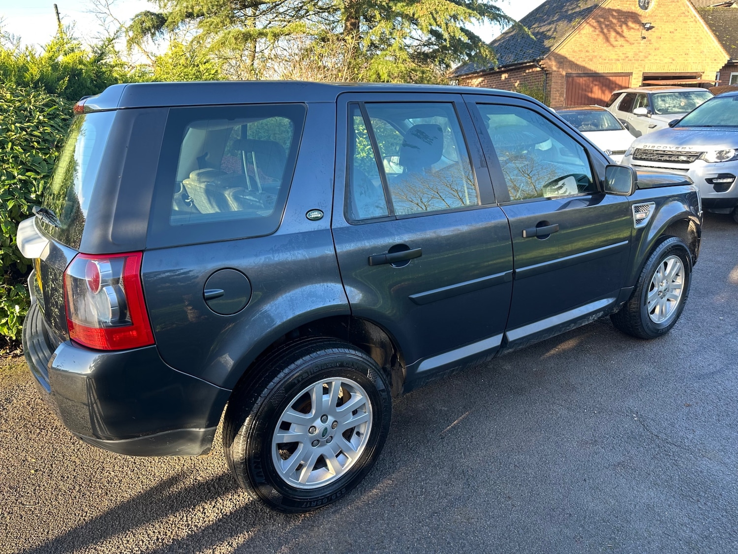 Used Land Rover Freelander 2009 for sale - 76776540: Photo 4