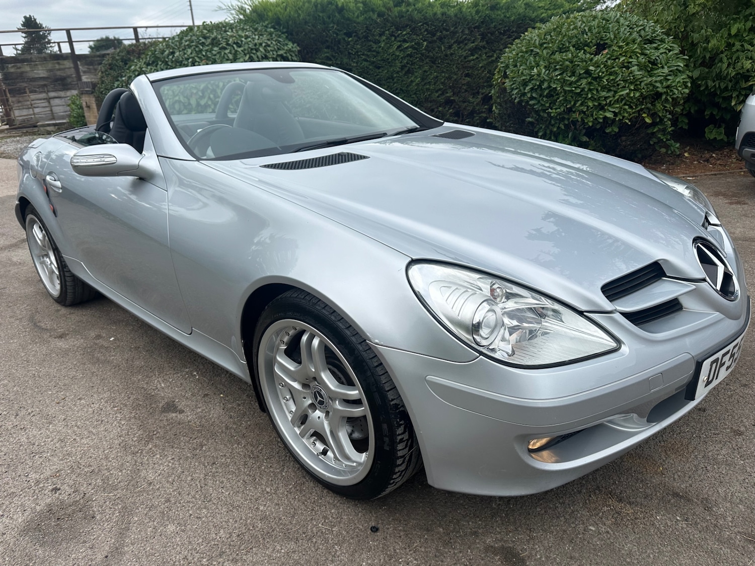 Used Mercedes-Benz SLK 2009 for sale - 76219358: Photo 3