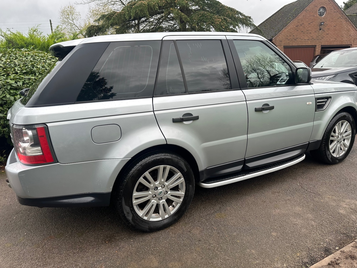 Used Land Rover Range Rover Sport 2009 for sale - 76545521: Photo 4