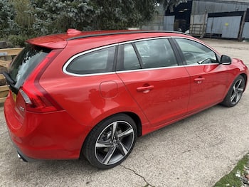 Used Volvo V60 2013 for sale - 79845571: Photo