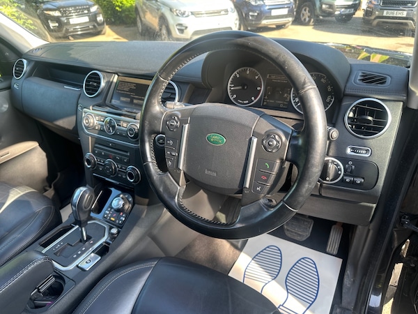 Used Land Rover Discovery 2010 for sale - 74741186: Photo 16