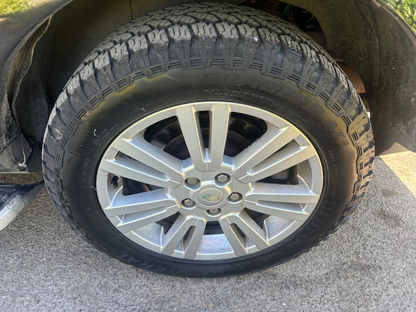 Used Land Rover Discovery 2010 for sale - 74741186: Photo 7