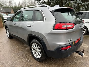 Used Jeep Cherokee 2015 for sale - 79697247: Photo