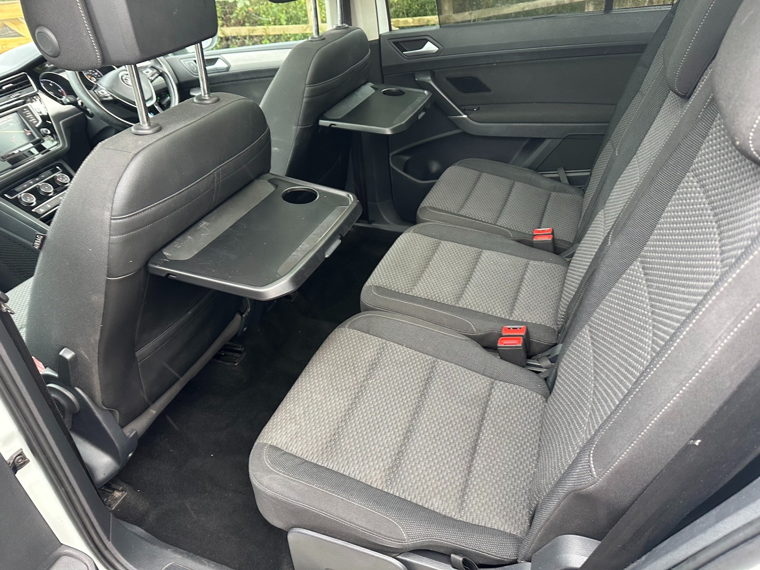 Used Volkswagen Touran 2016 for sale - 76384742: Photo 10