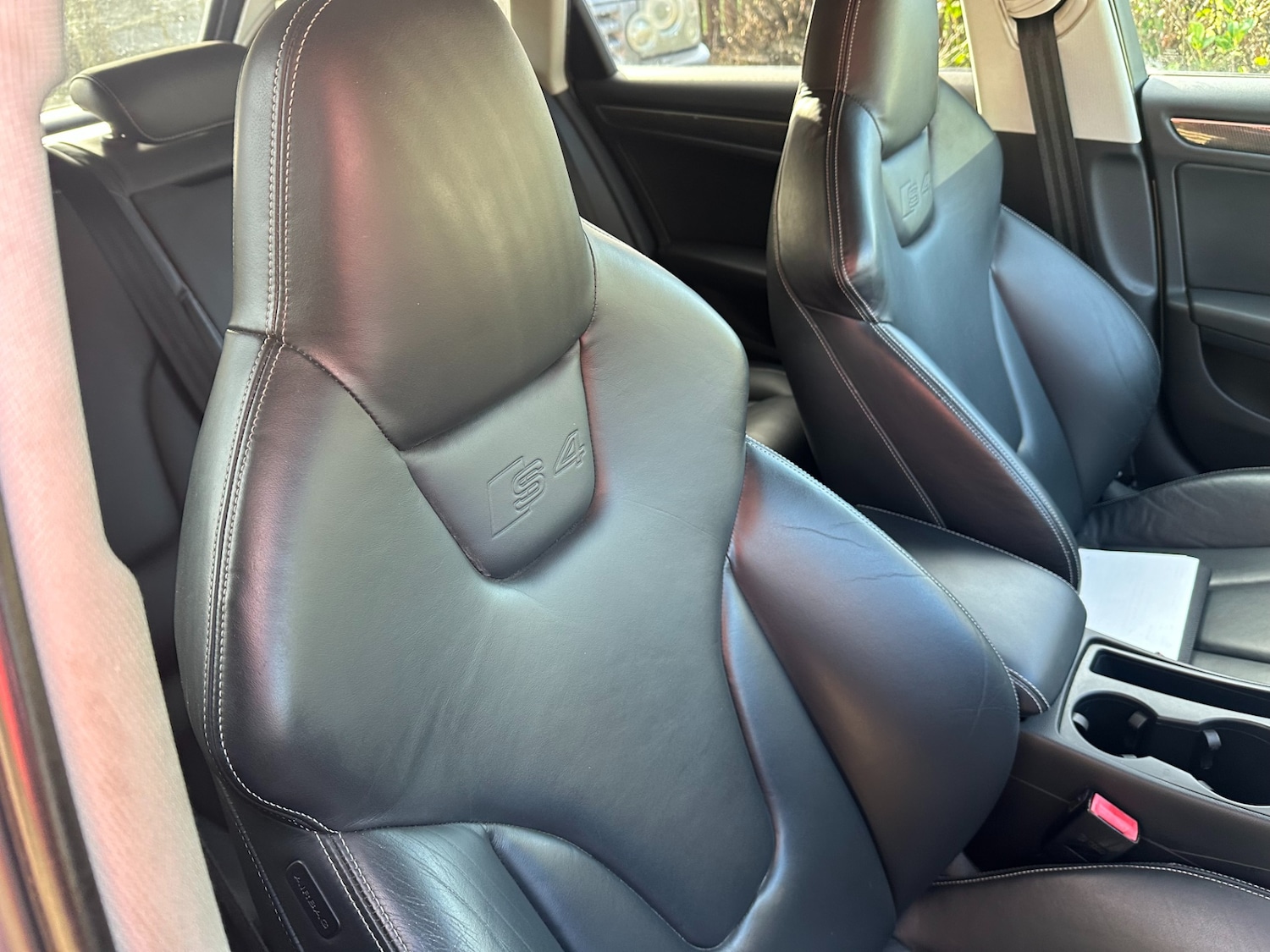 Used Audi S4 Avant 2010 for sale - 76384312: Photo 16