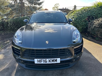 Used Porsche Macan 2016 for sale - 76363325: Photo