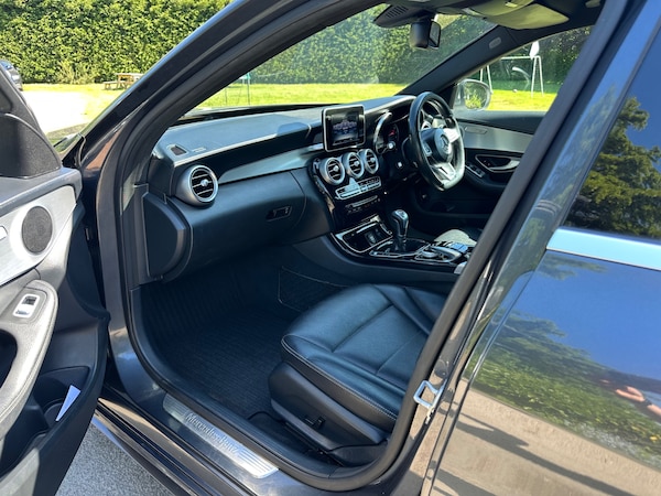 Used Mercedes-Benz C-Class 2015 for sale - 74634382: Photo 11
