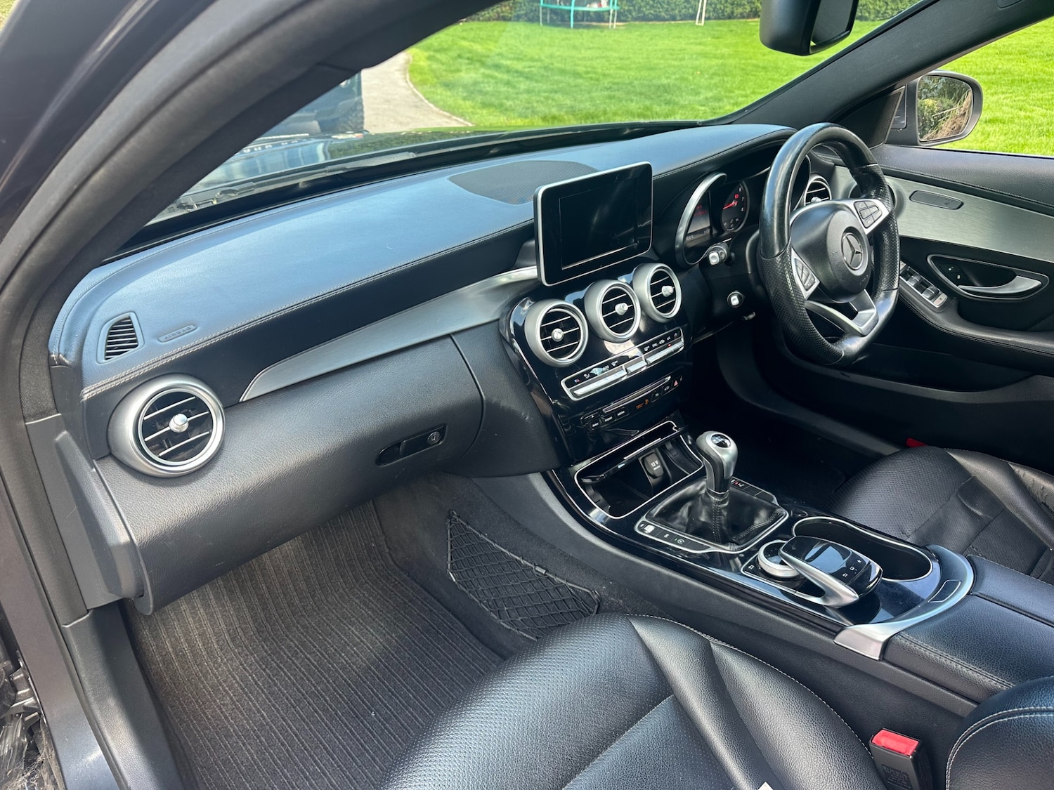 Used Mercedes-Benz C Class 2015 for sale - 74634382: Photo 15