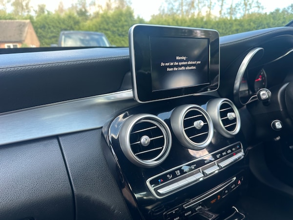Used Mercedes-Benz C-Class 2015 for sale - 74634382: Photo 16