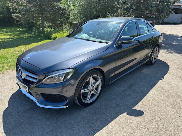 Used Mercedes-Benz C-Class 2015 for sale - 74634382: Photo 4