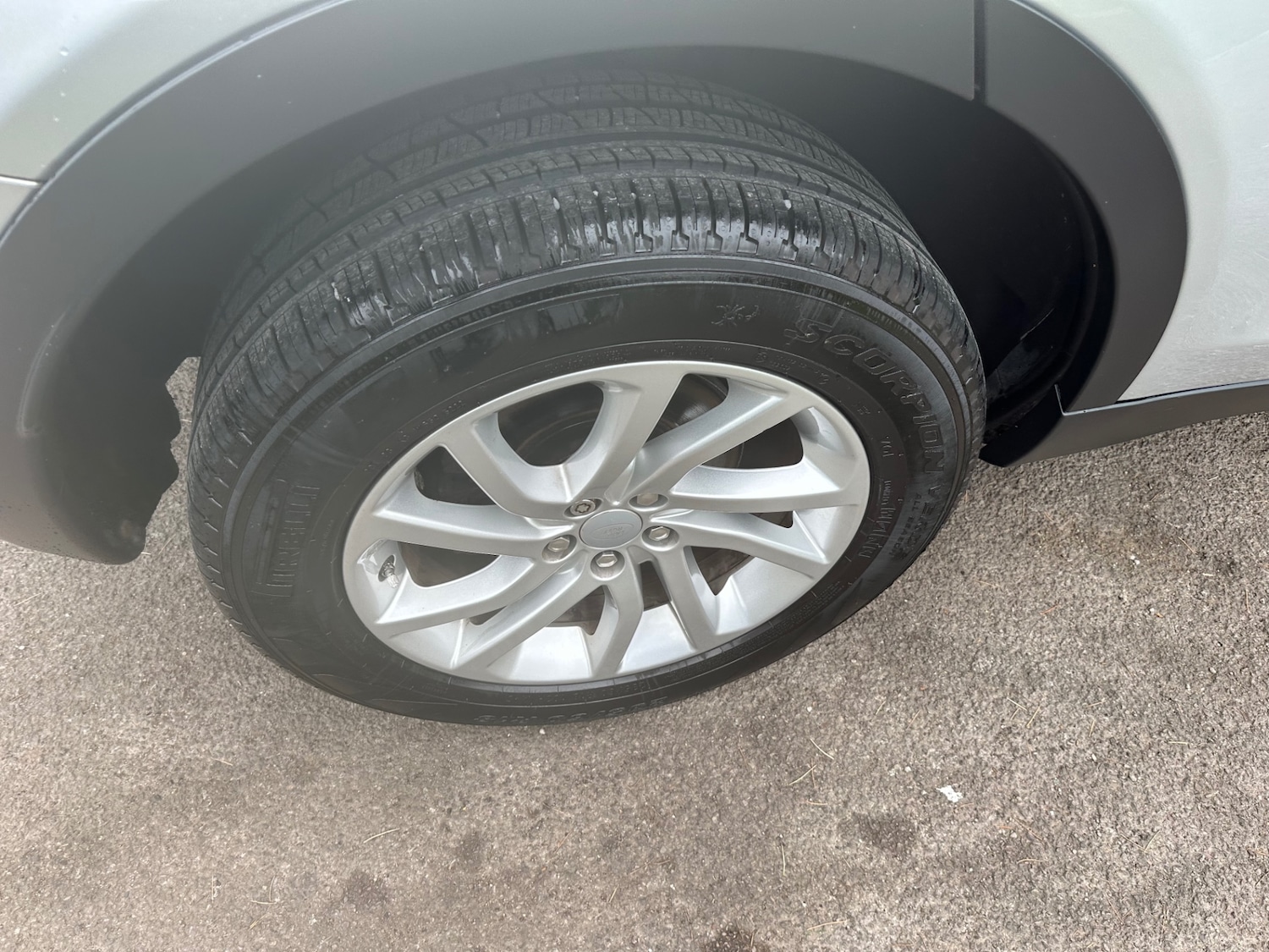 Used Land Rover Discovery Sport 2016 for sale - 76155467: Photo 17