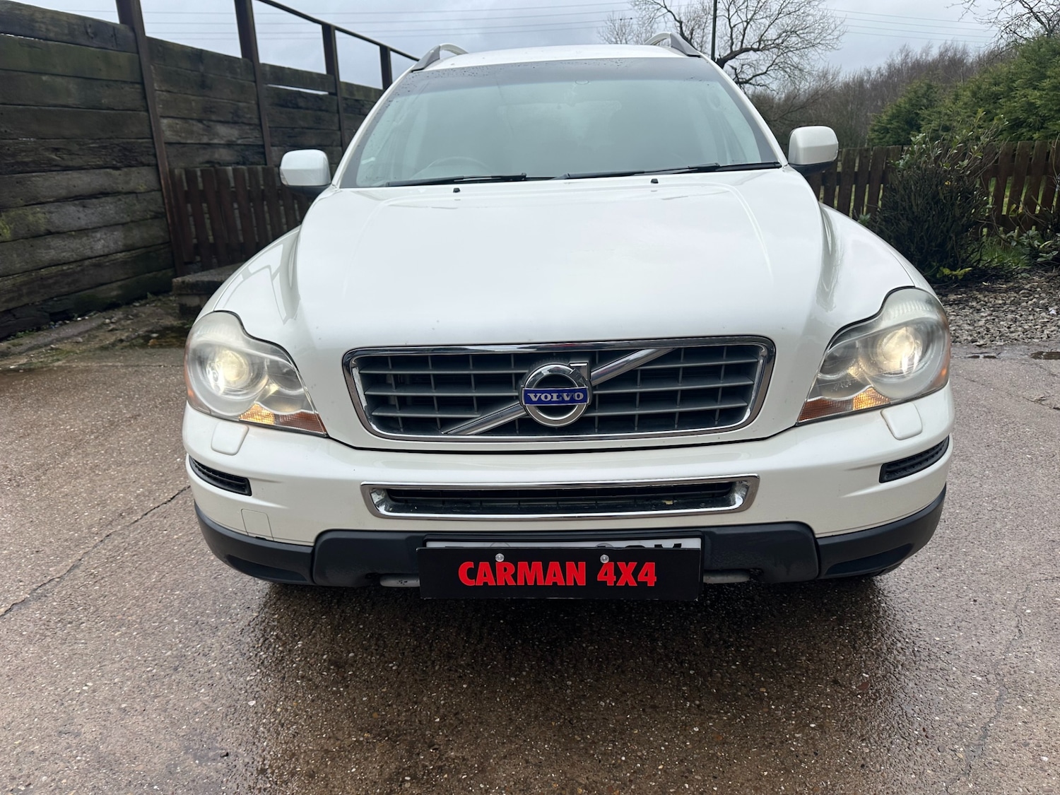 Used Volvo XC90 2010 for sale - 77480761: Photo 2