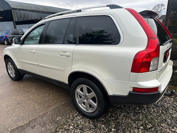 Used Volvo XC90 2010 for sale - 77480761: Photo