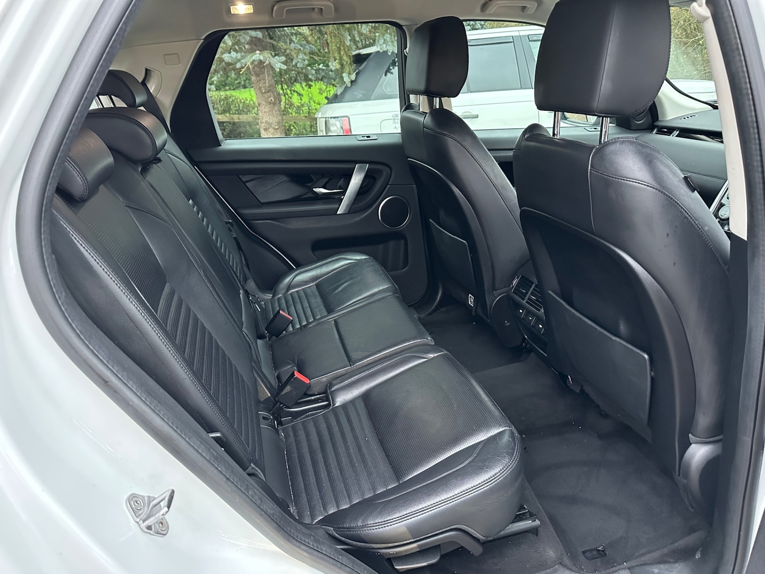 Used Land Rover Discovery Sport 2019 for sale - 76931662: Photo 11