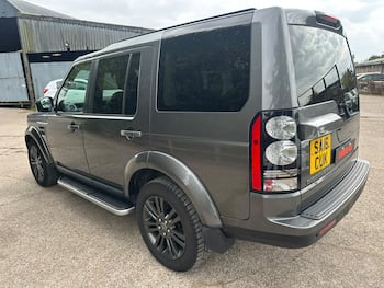 Used Land Rover Discovery 2016 for sale - 79697016: Photo