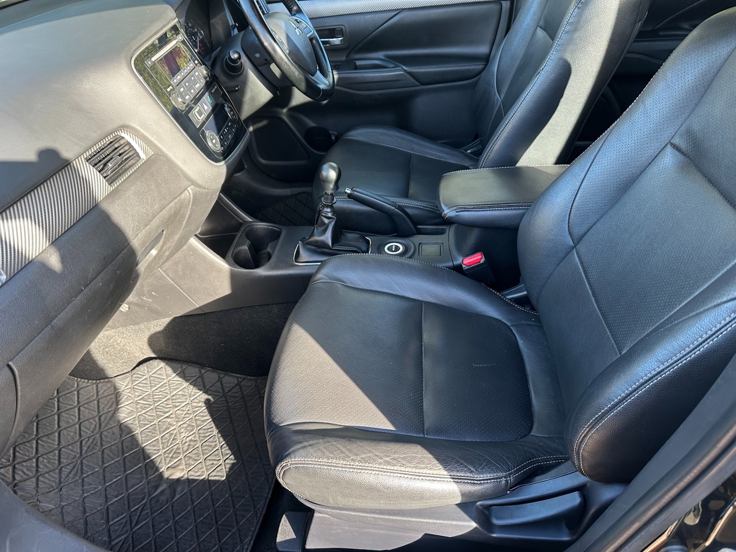 Used Mitsubishi Outlander 2014 for sale - 76386914: Photo 11