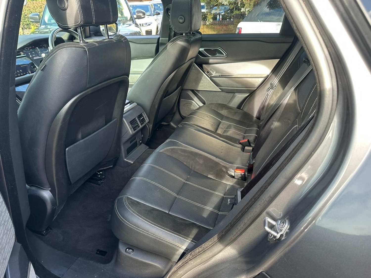 Used Land Rover Range Rover Velar 2018 for sale - 77350380: Photo 14