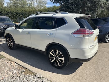 Used Nissan X-Trail 2015 for sale - 79697216: Photo