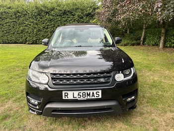 Used Land Rover Range Rover Sport 2015 for sale - 75557104: Photo