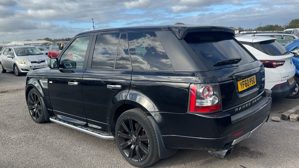 Used Land Rover Range Rover Sport 2011 for sale - 76420763: Photo 4