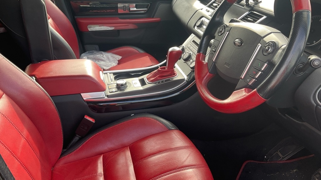 Used Land Rover Range Rover Sport 2011 for sale - 76420763: Photo 8