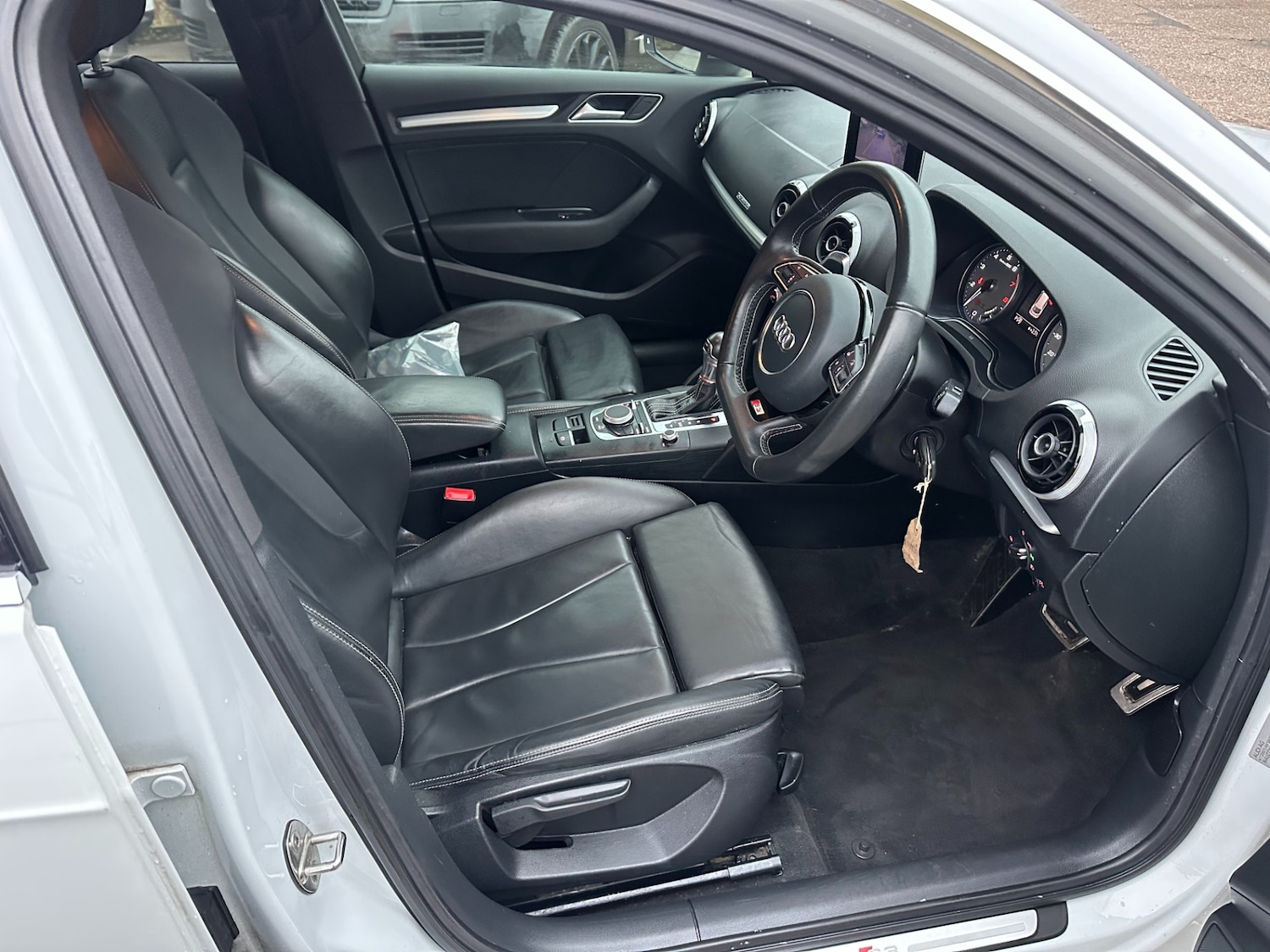 Used Audi A3 2013 for sale - 76906152: Photo 8