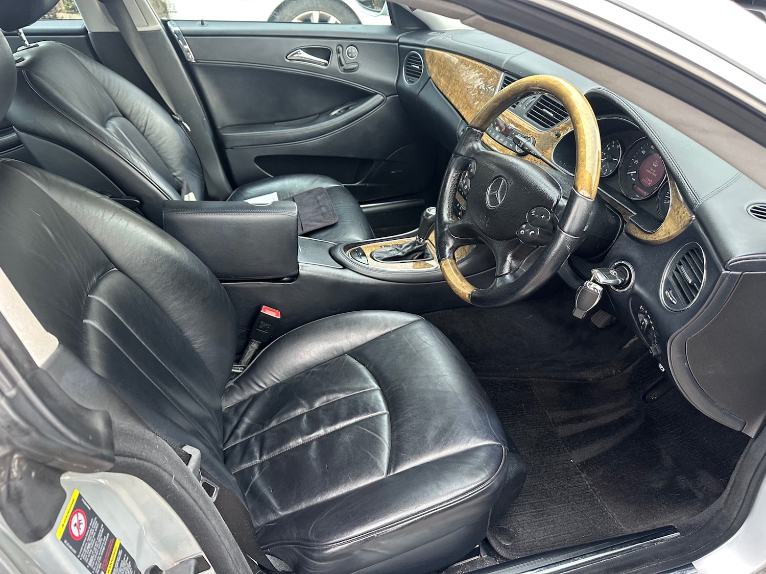 Used Mercedes-Benz CLS 2007 for sale - 76859902: Photo 10