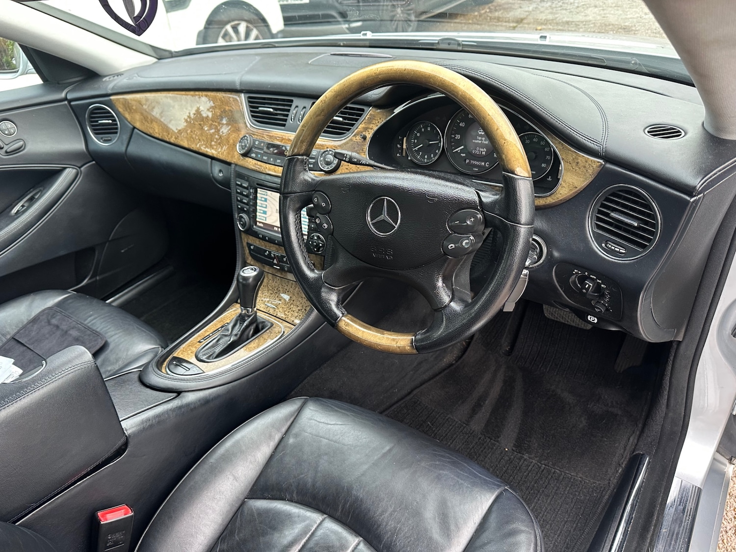 Used Mercedes-Benz CLS 2007 for sale - 76859902: Photo 11