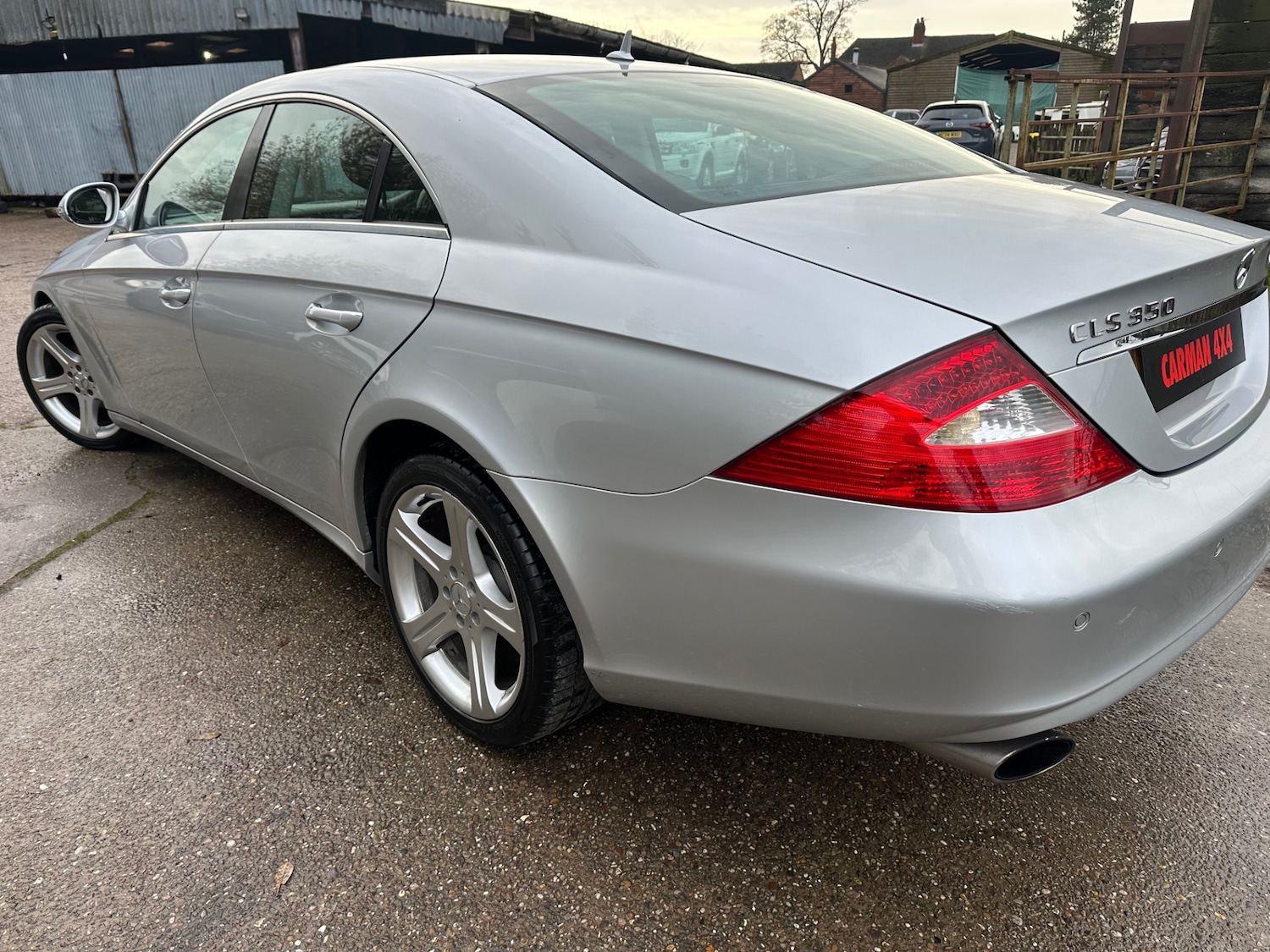 Used Mercedes-Benz CLS 2007 for sale - 76859902: Photo 4