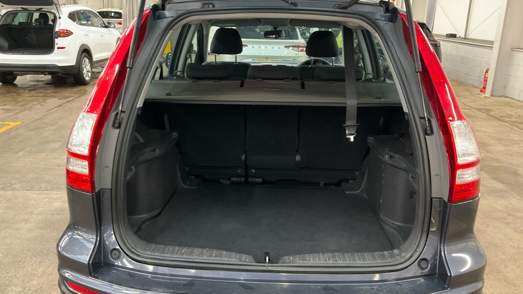 Used Honda CR-V 2010 for sale - 76979418: Photo 12