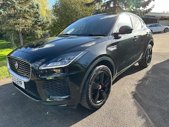 Used Jaguar E-Pace 2019 for sale - 76394941: Photo