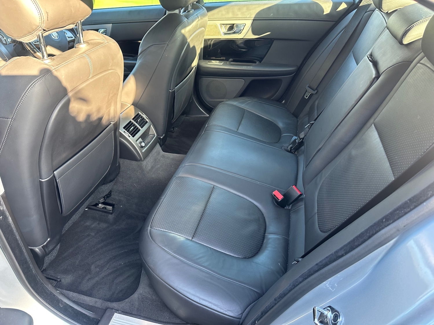 Used Jaguar XF 2011 for sale - 76794729: Photo 17