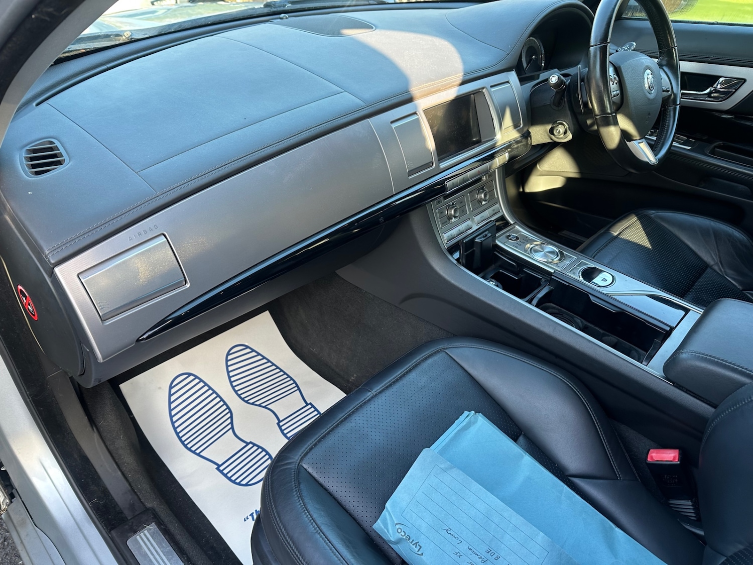 Used Jaguar XF 2011 for sale - 76794729: Photo 20