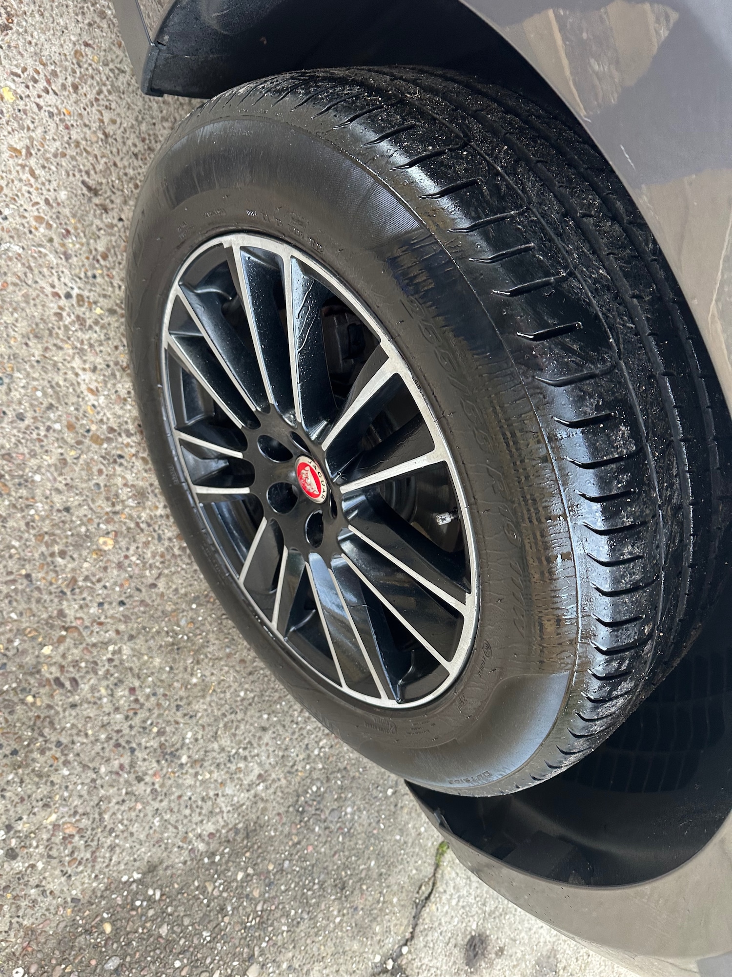 Used Jaguar F-Pace 2017 for sale - 76799539: Photo 15