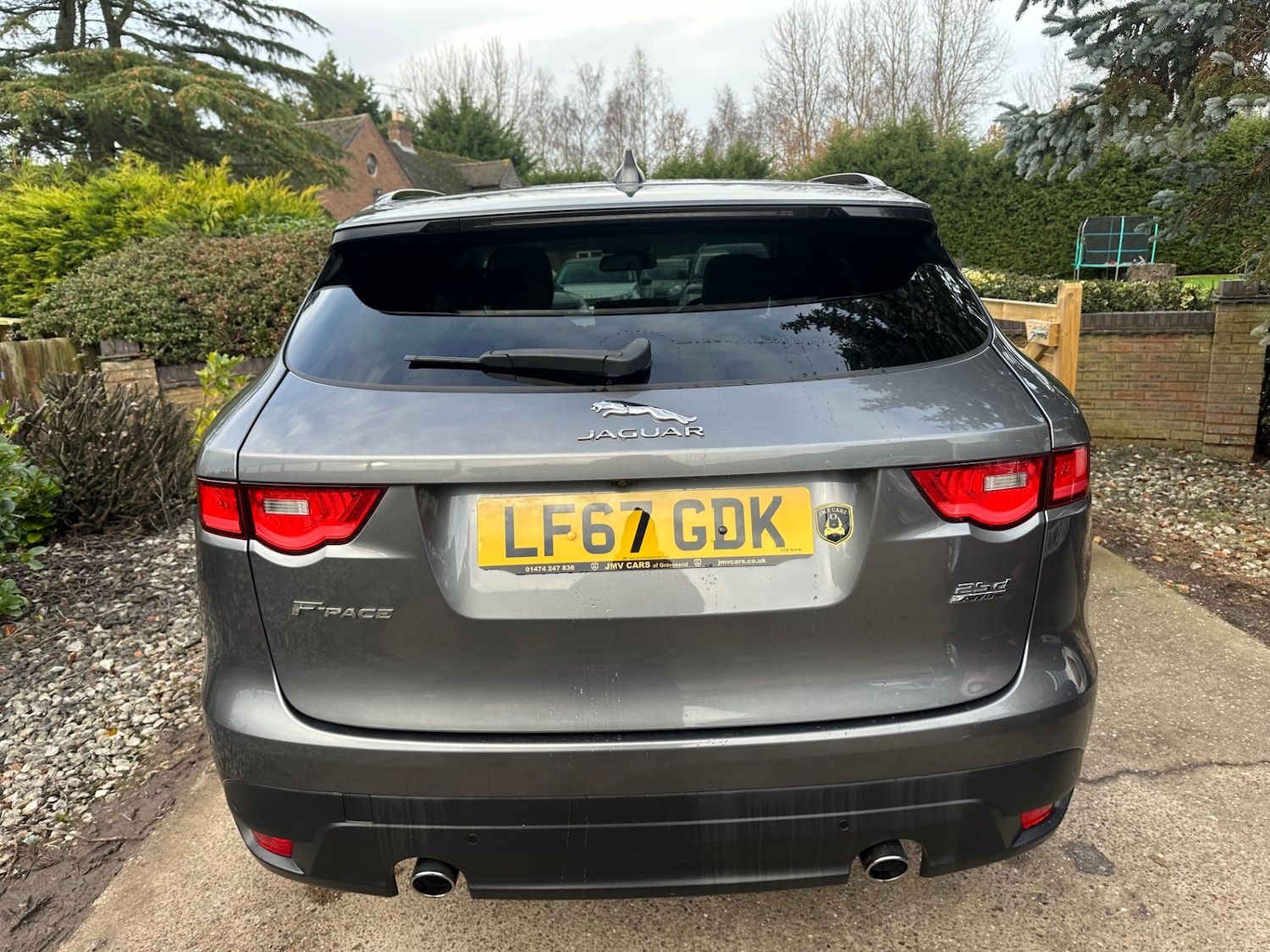 Used Jaguar F-Pace 2017 for sale - 76799539: Photo 4