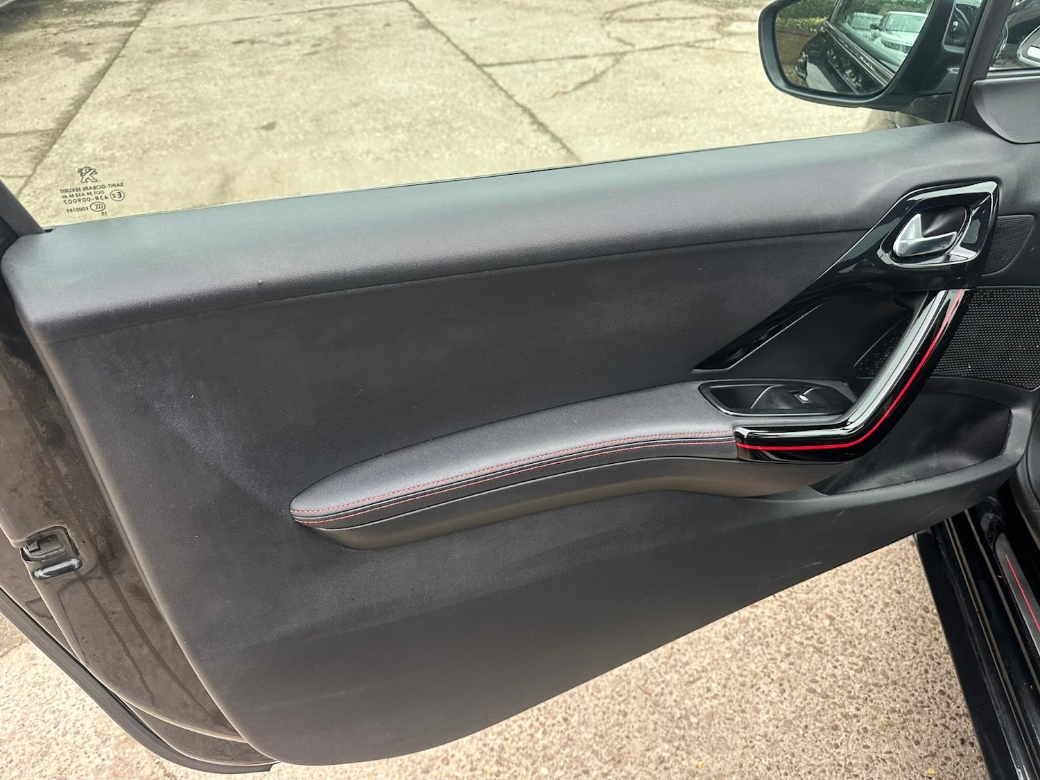 Used Peugeot 208 2016 for sale - 77310865: Photo 20